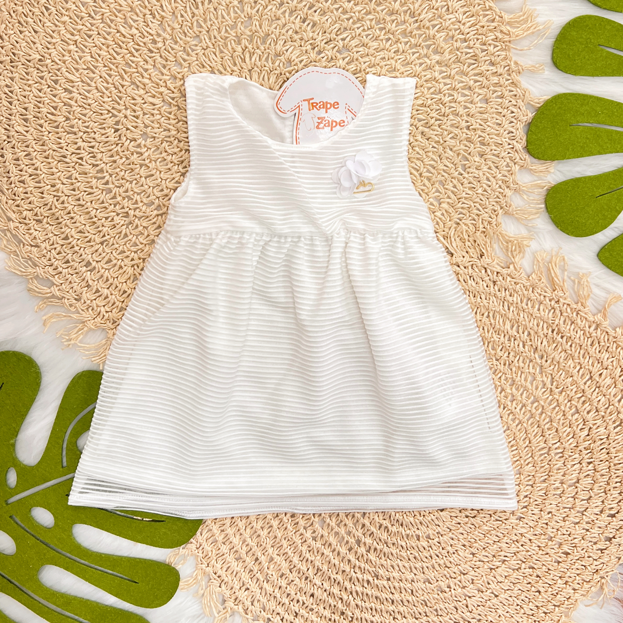 Vestido Canelado com Tule e Florzinha - Off White